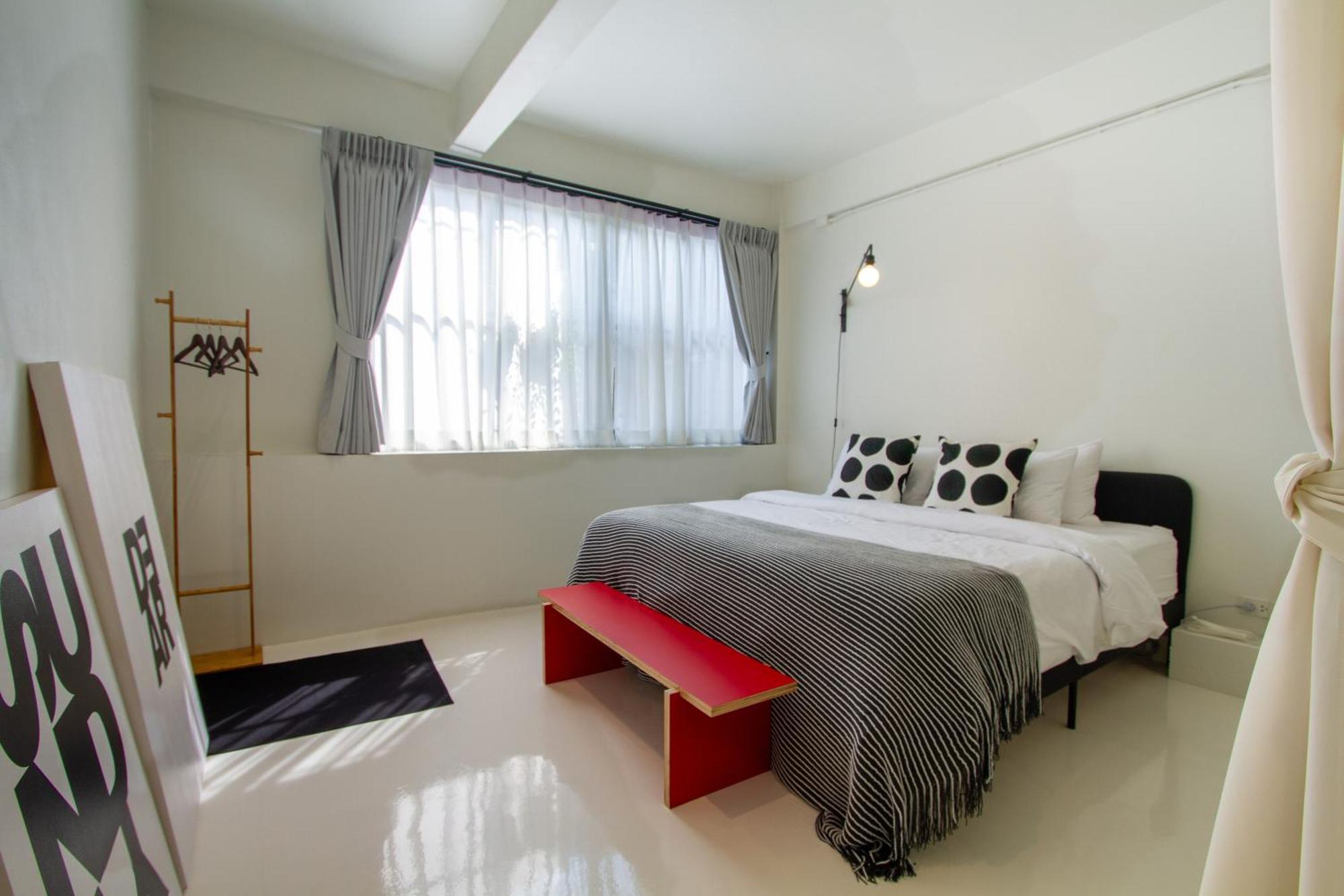 Dear Sunday Hometel Bangkok