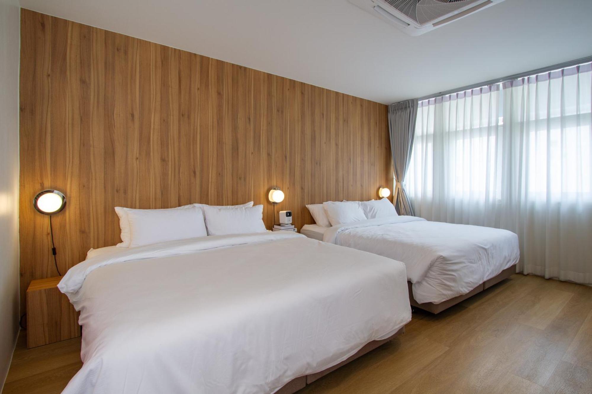 Dear Sunday Hometel * Bangkok